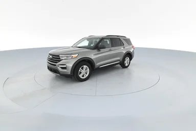 2020 Ford Explorer XLT's photo